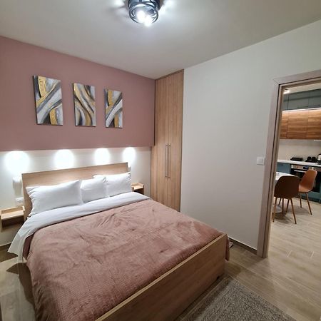 Zigos Apartments Igoumenitsa Exterior photo